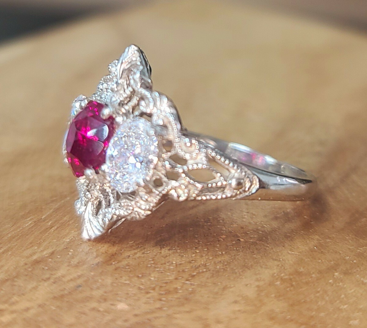 Platinum vintage art deco untreated ruby diamond ring 1.52ct GIA Cert 1920’s