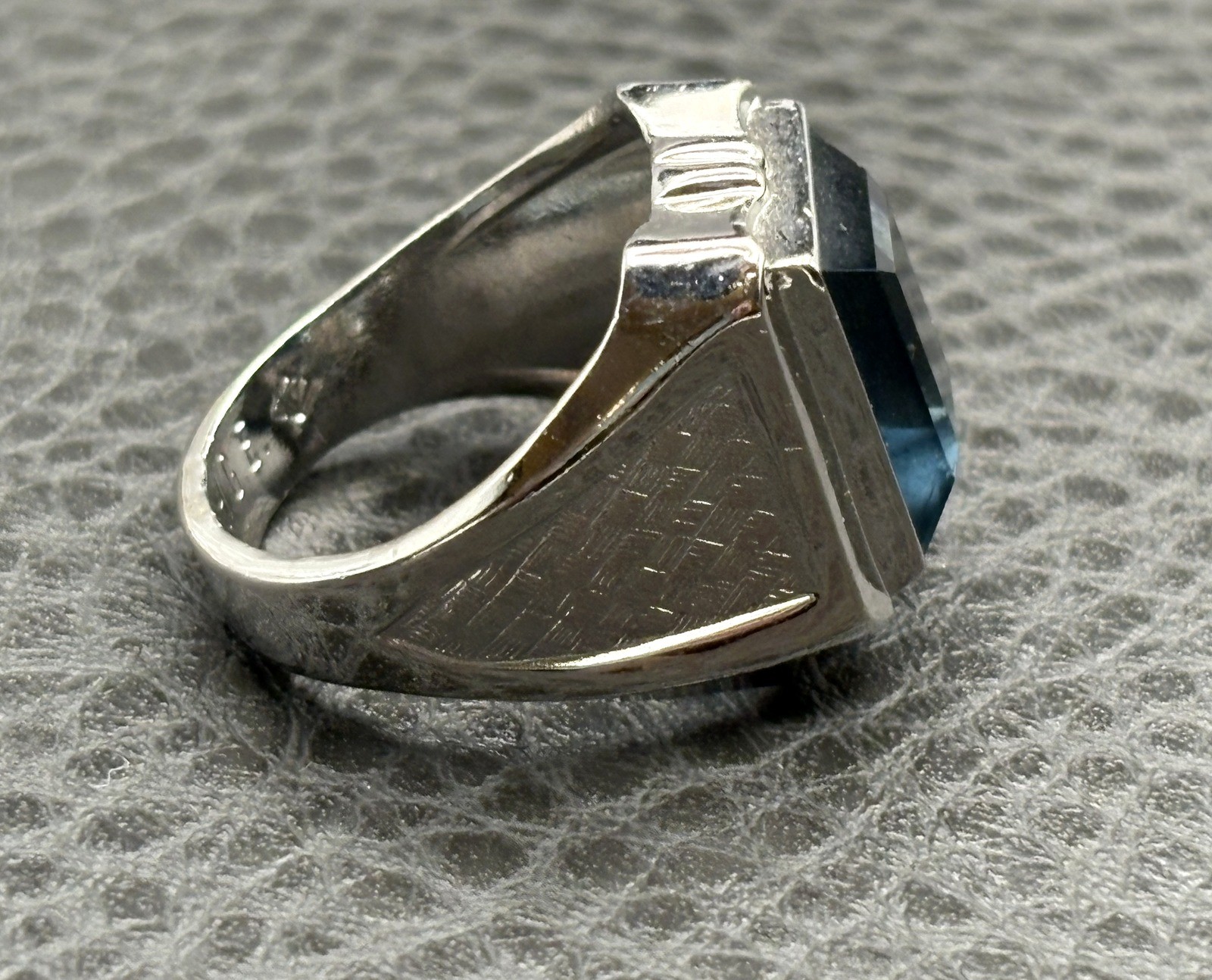 Huge Vargas VTG 18K HGE White Gold Plated Faux Blue Topaz Signet Ring Sz 8