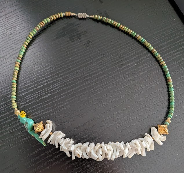 Vintage Seashell Necklace With Ceramic Parrot Wood Beads 22″ Long