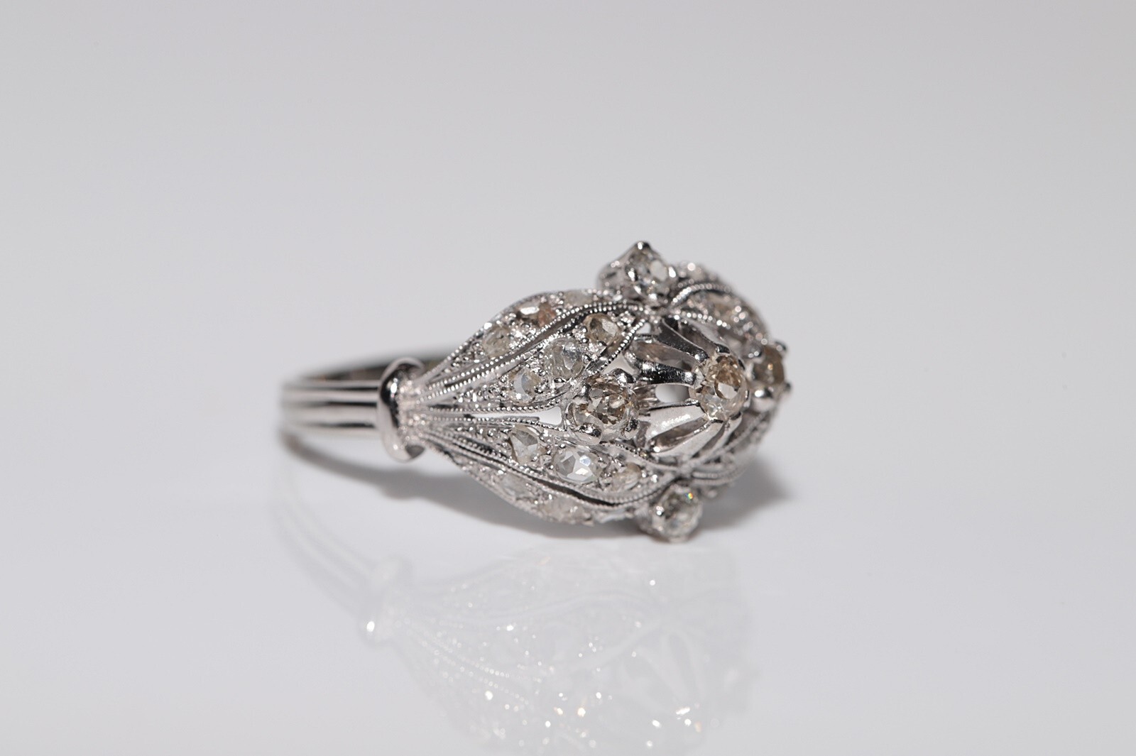 Antique 18k Gold Circa 1920s Art Deco Handcrafted Natural Diamond Decorated Ring