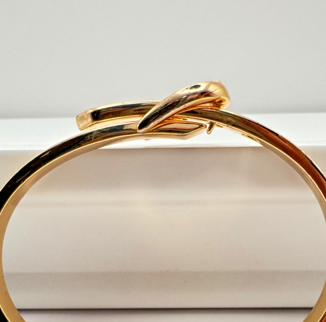 Sleek Gold Tone Belt Buckle Hinged Bracelet Adjustable Statement Bangle 6.5-7”
