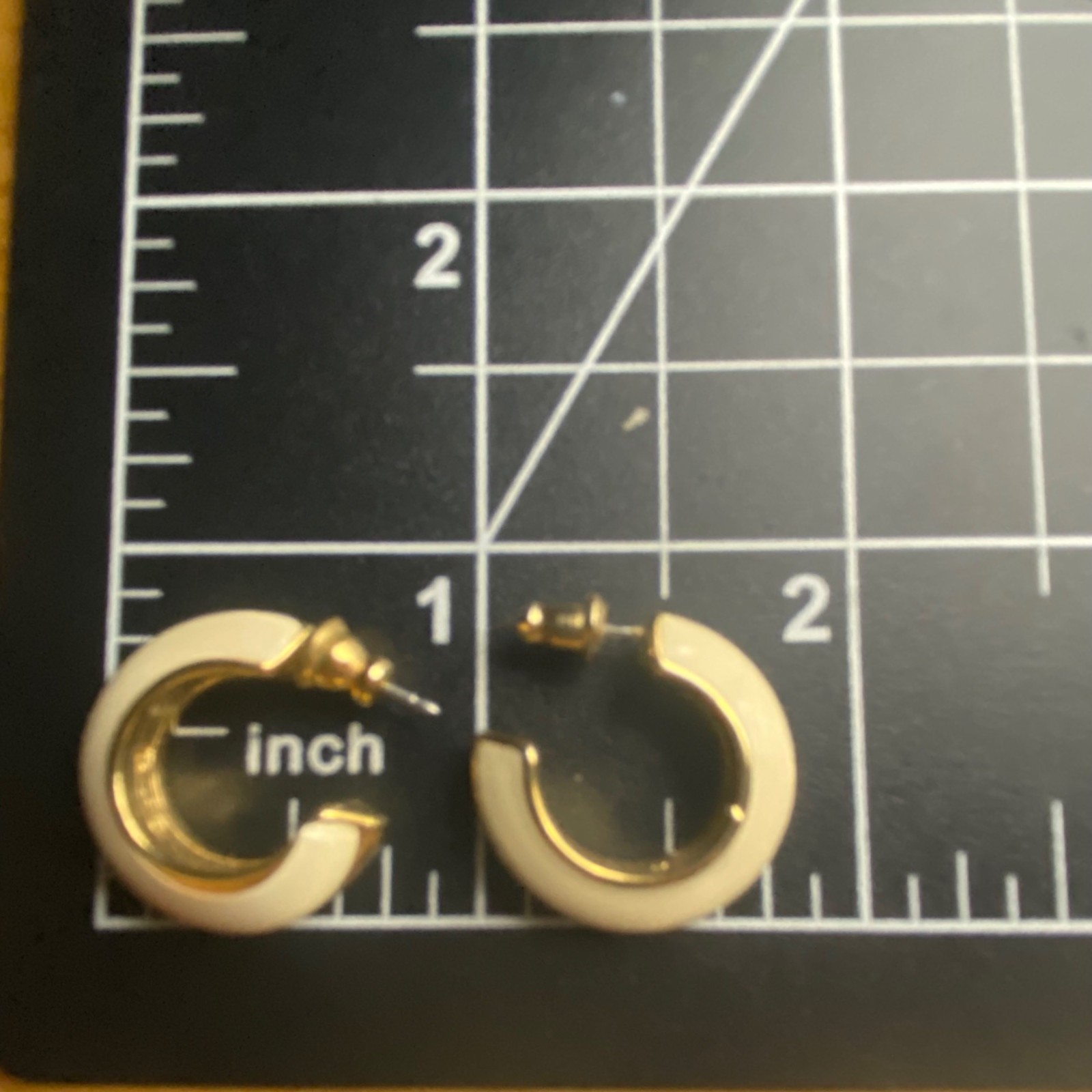Vintage Trifari Ivory Gold-Tone Hoop Earrings Pierced Classic Puffy Corpcore
