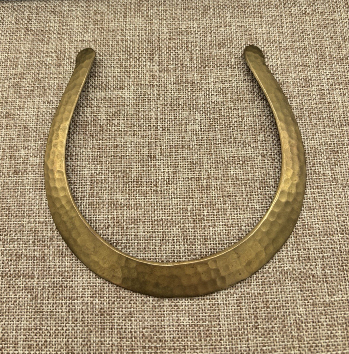 Vintage Hammered Brass Collar Necklace Choker 70’s Boho Brutalist (N) NOTE
