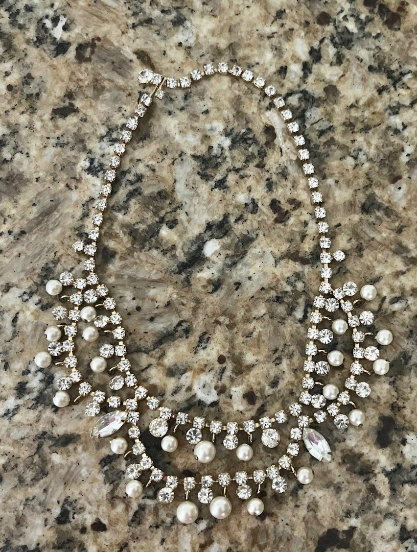 Vintage Clear Crystal Pearl Gold Tone Cascading Collar Beaded Garland Necklace