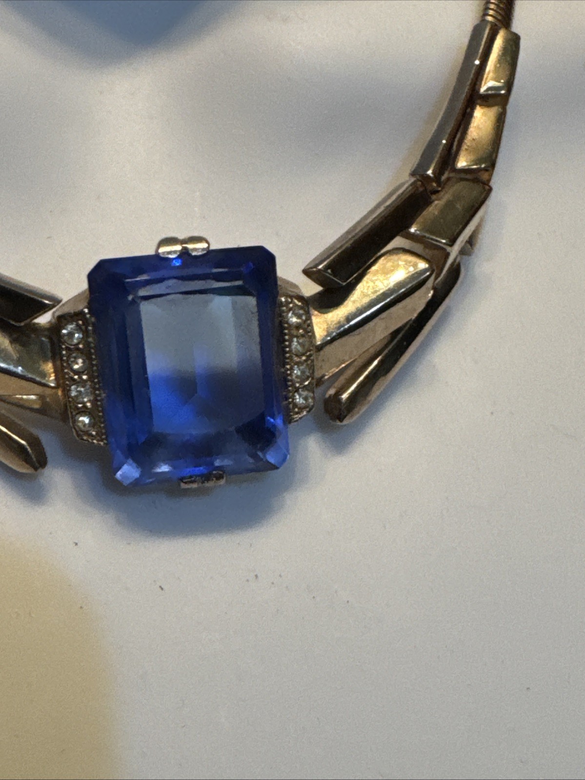 Vntg Art Deco Faceted Peking Blue Glass Open Back Choker Necklace Corocraft? EUC