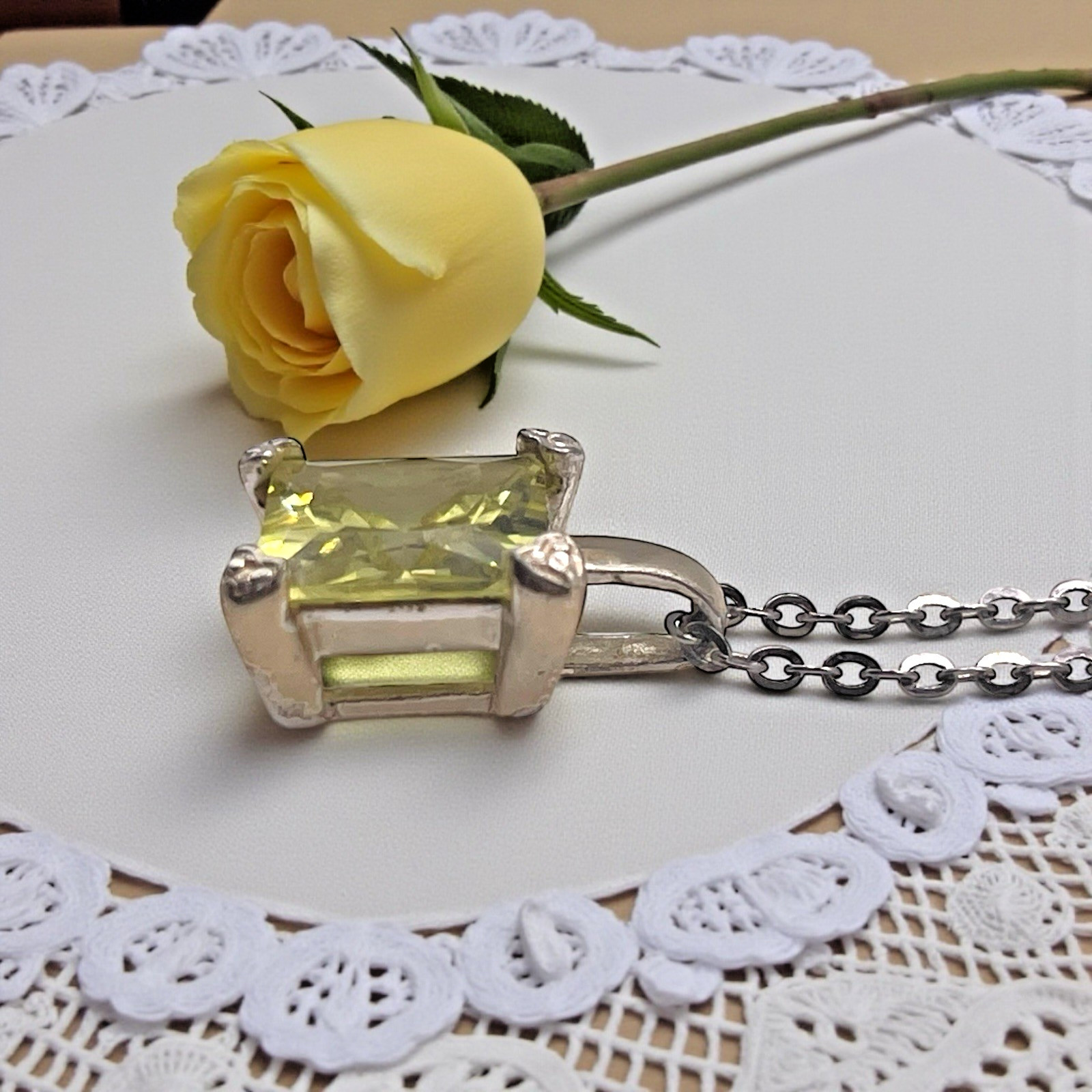 Vintage 925 Sterling Square Yellow Faceted Citrine CZ Pendant Necklace, 18″
