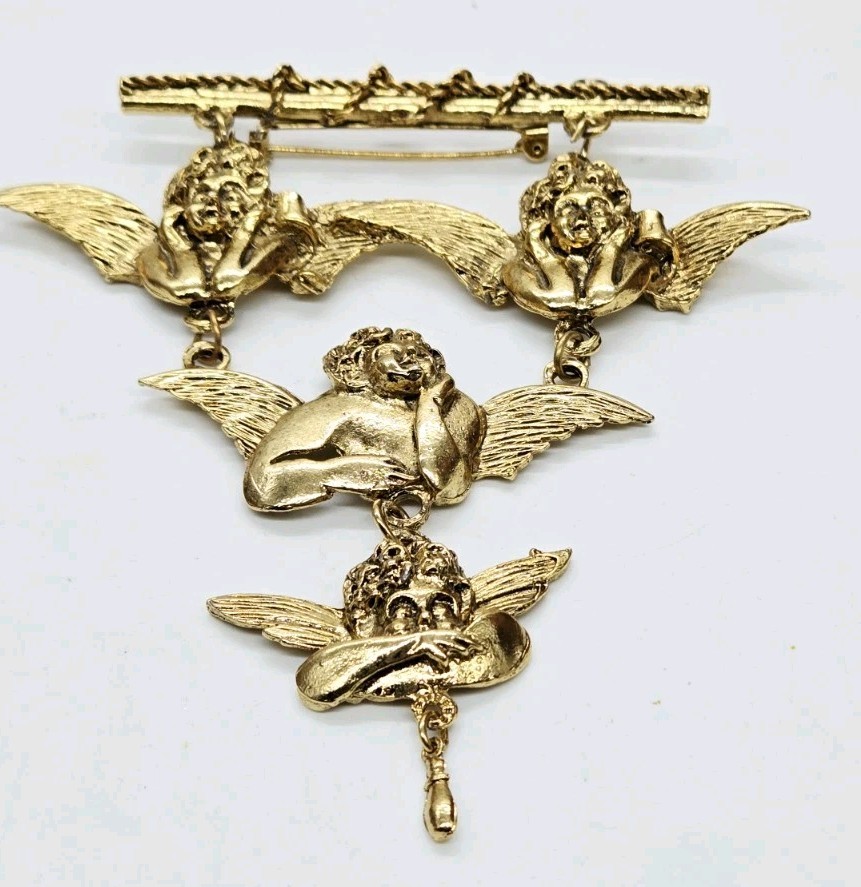 Ultra Craft Angels Cherub Shoulder Brooch Gold tone Huge 4 in Vintage