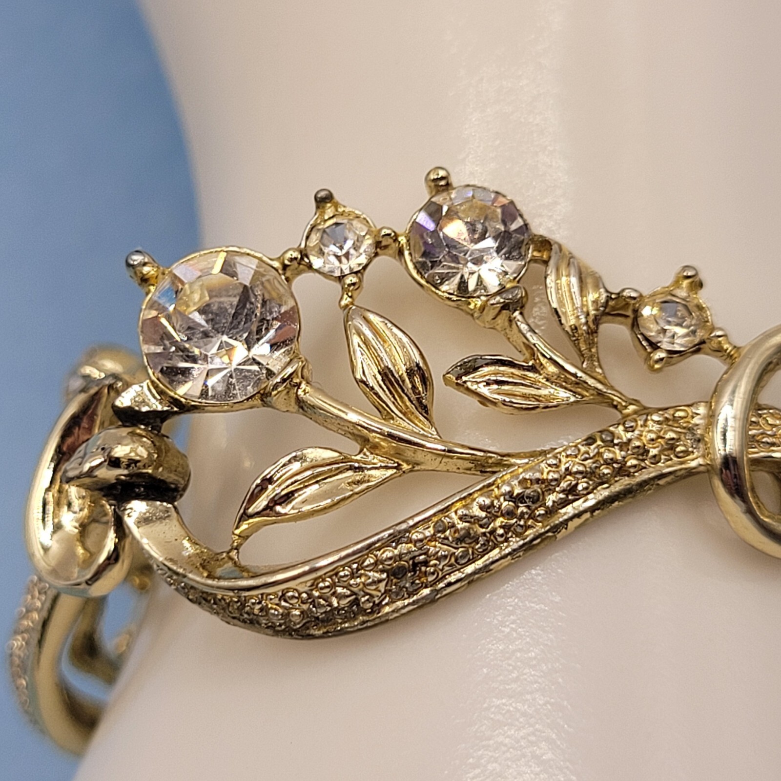 CORO 1960s Clear Rhinestone Bracelet Flower Theme Missing One Small Stone 7 Inch