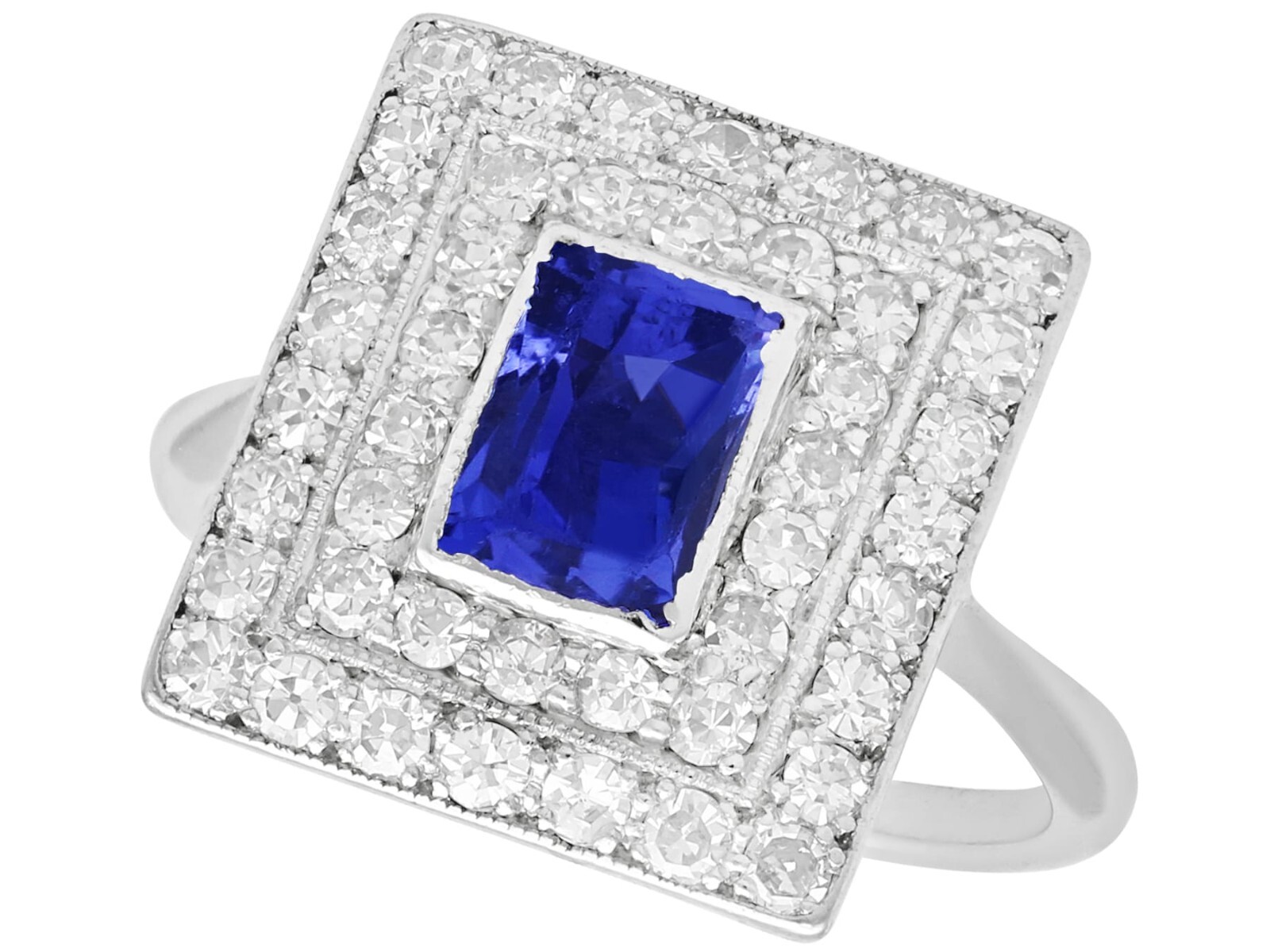 Vintage 0.78Ct Tanzanite and 0.92Ct Diamond 18K White Gold Dress Ring