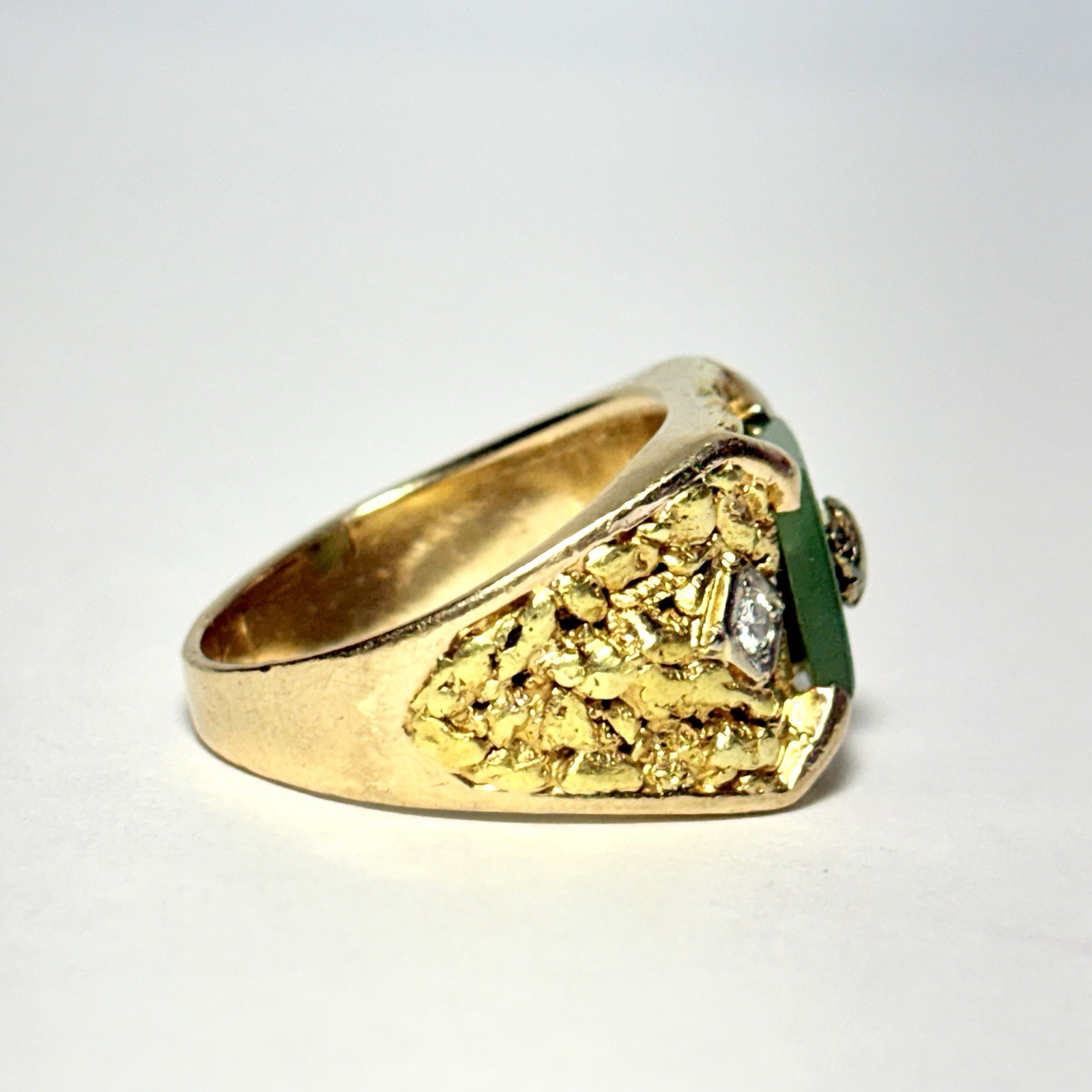 Vintage 10K Yellow Gold Jade 18.5K Nugget .06ctw Diamond Size 9 Men’s Ring 13.1g