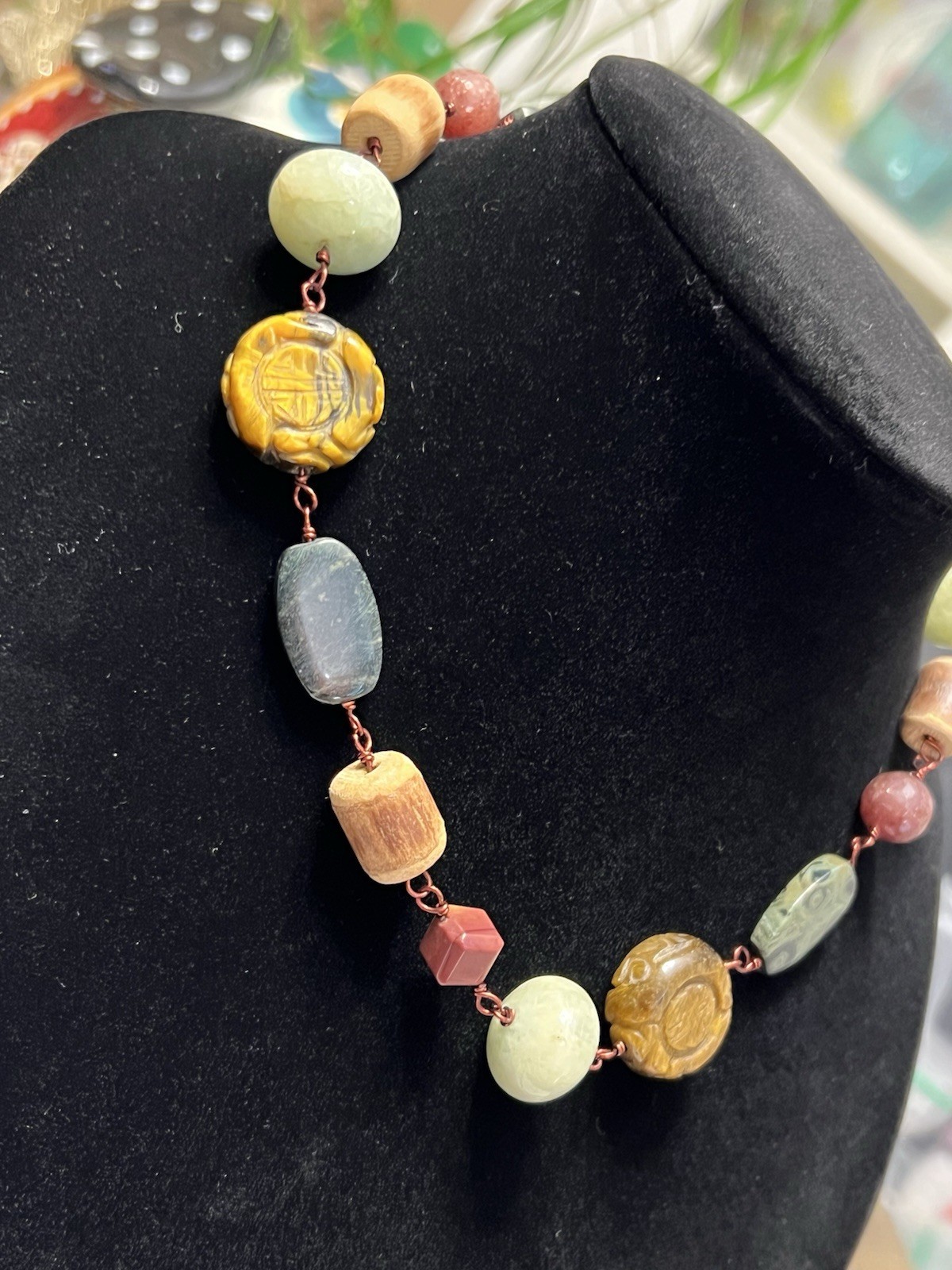ESTATE CHINESE CARVED TIGERS EYE, JADE JASPER STONE NECKLACE 18” STERLING COPPER