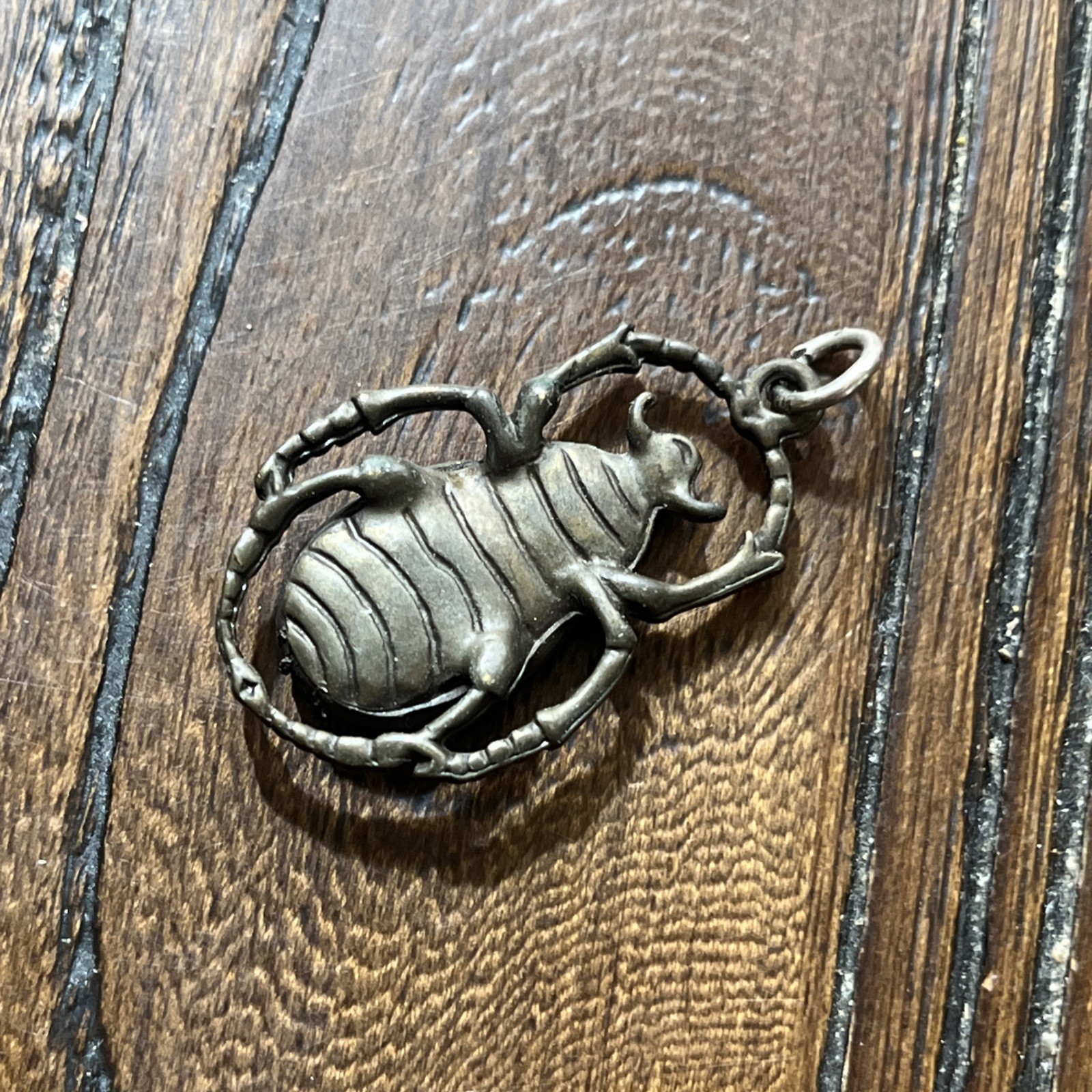 Vtg Spider Beetle Bug Pendant Pendant Charm Abalone Egyptian Scarab Gothic 1.5″