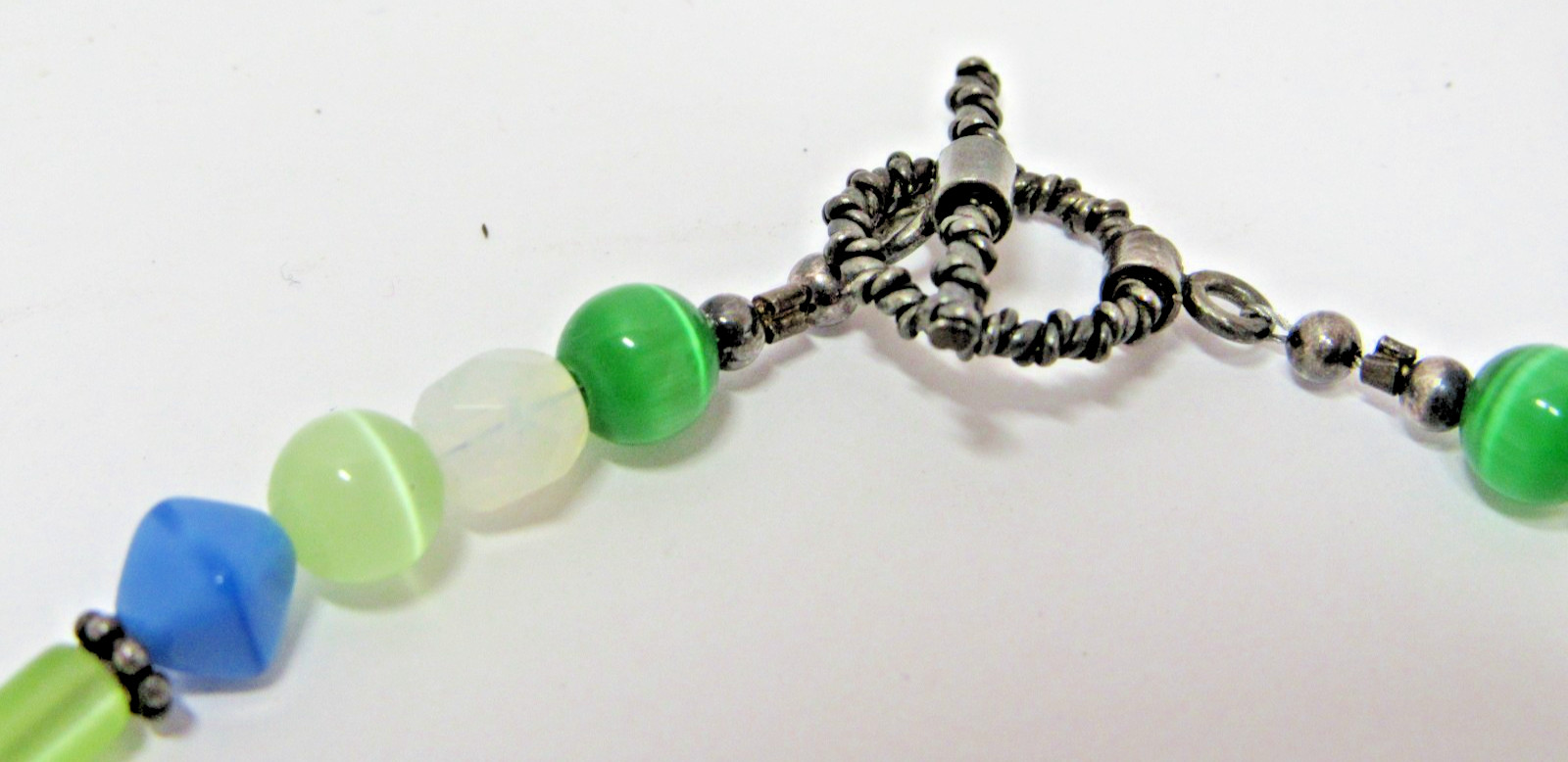 Vintage Silver Tone Glass Bead Necklace Floral Boho Retro Green Mod #J