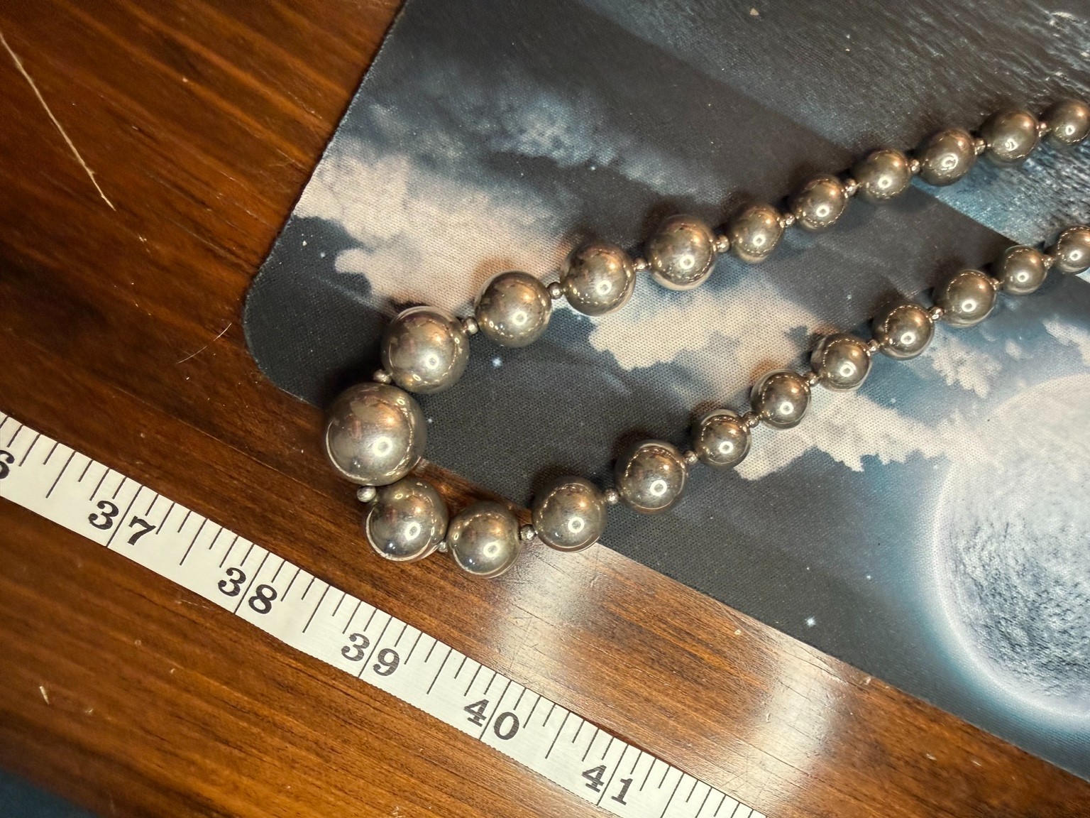 Vintage Korea Silver Tone Graduated Bead Necklace Chunky Ball Statement 17-18”