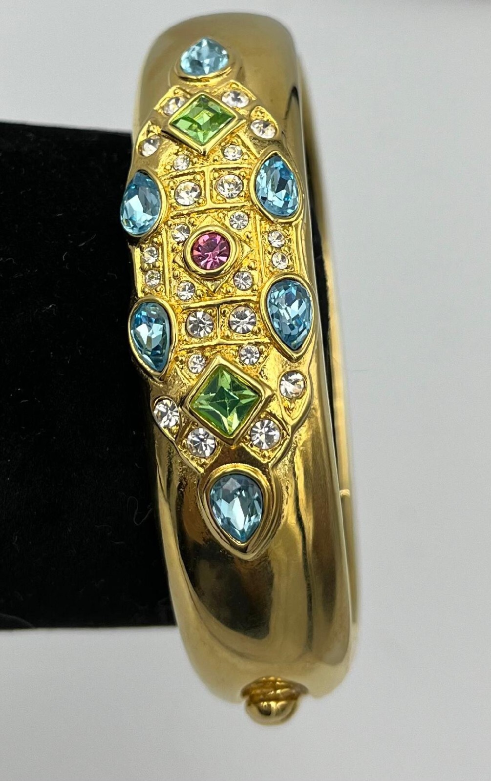 KJL Kenneth Jay Lane Jeweled Gripoix Glass Cabochon Bangle Cuff Bracelet