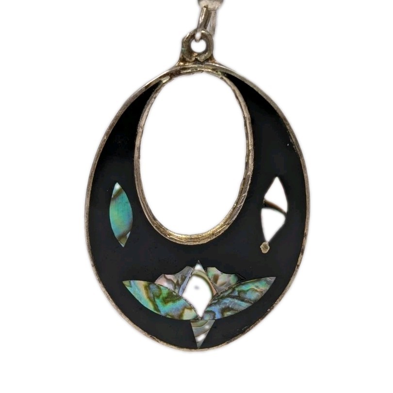 Vintage Alpaca Mexico black earrings with mother of pearl and abalone flowers