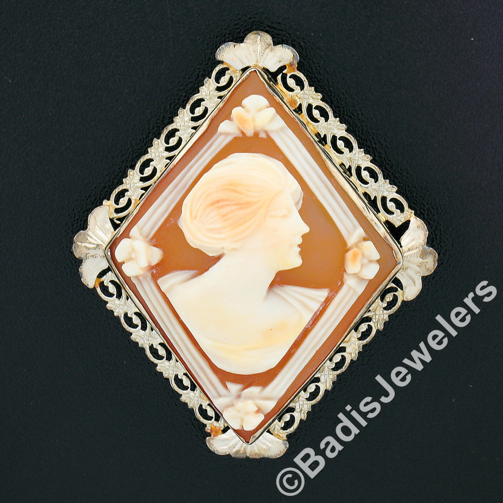Vintage 14K White Gold Carved Shell Cameo Floral Filigree Lozenge Brooch Pendant