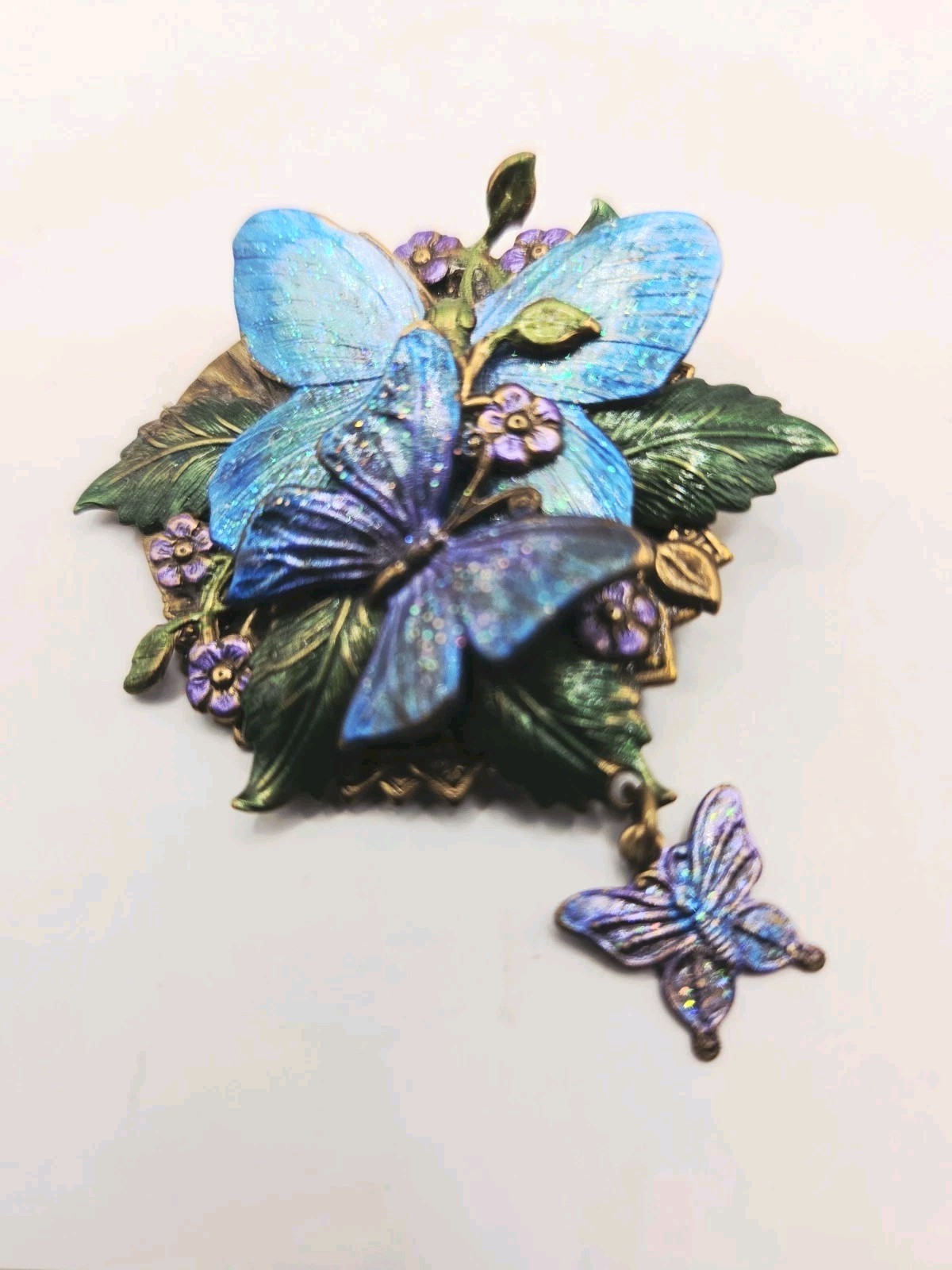Brooch Set Of 2 Flowers & Butterflies Hues Of Blue Green & Violet Brass Tone0321
