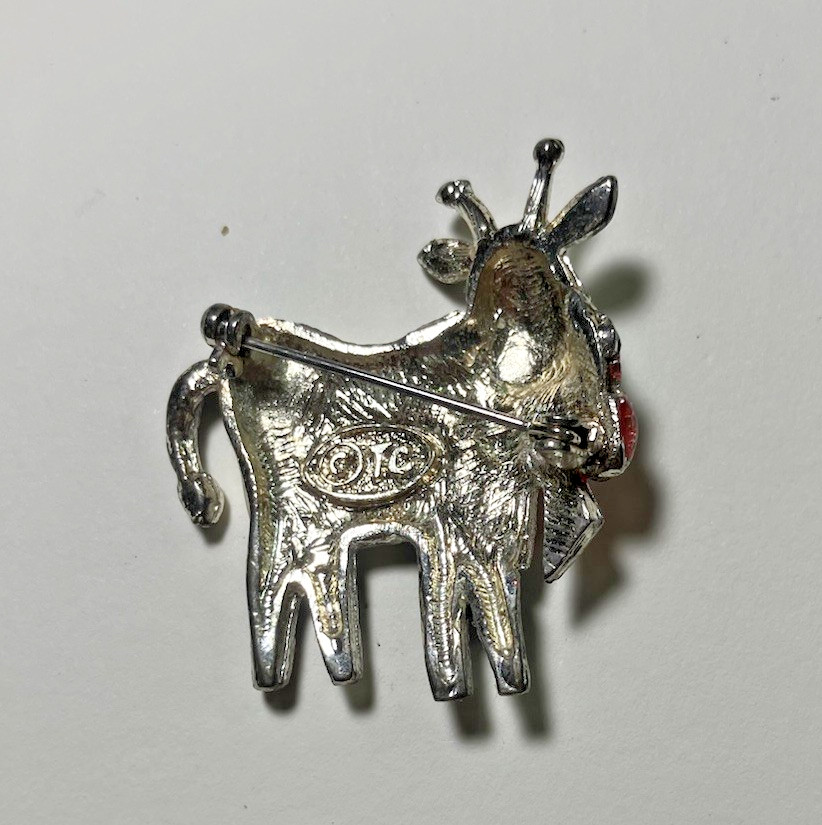 Vtg Signed T C Silver Metal Base Brooch Black & White Enamel Holstein Cow