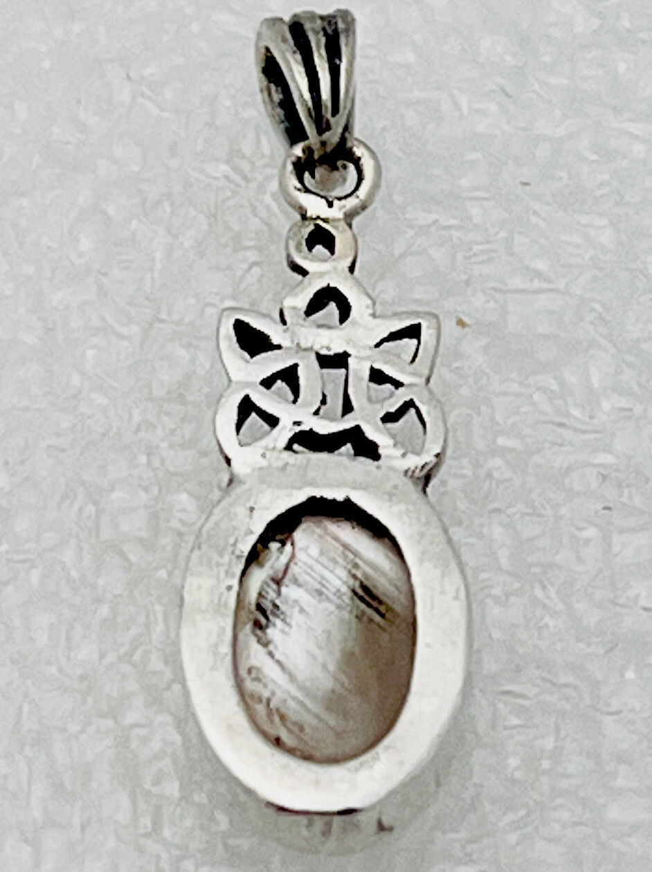 925 Sterling Silver Bali Hand Crafted Mother Of Pearl Celtic Knot Pendant