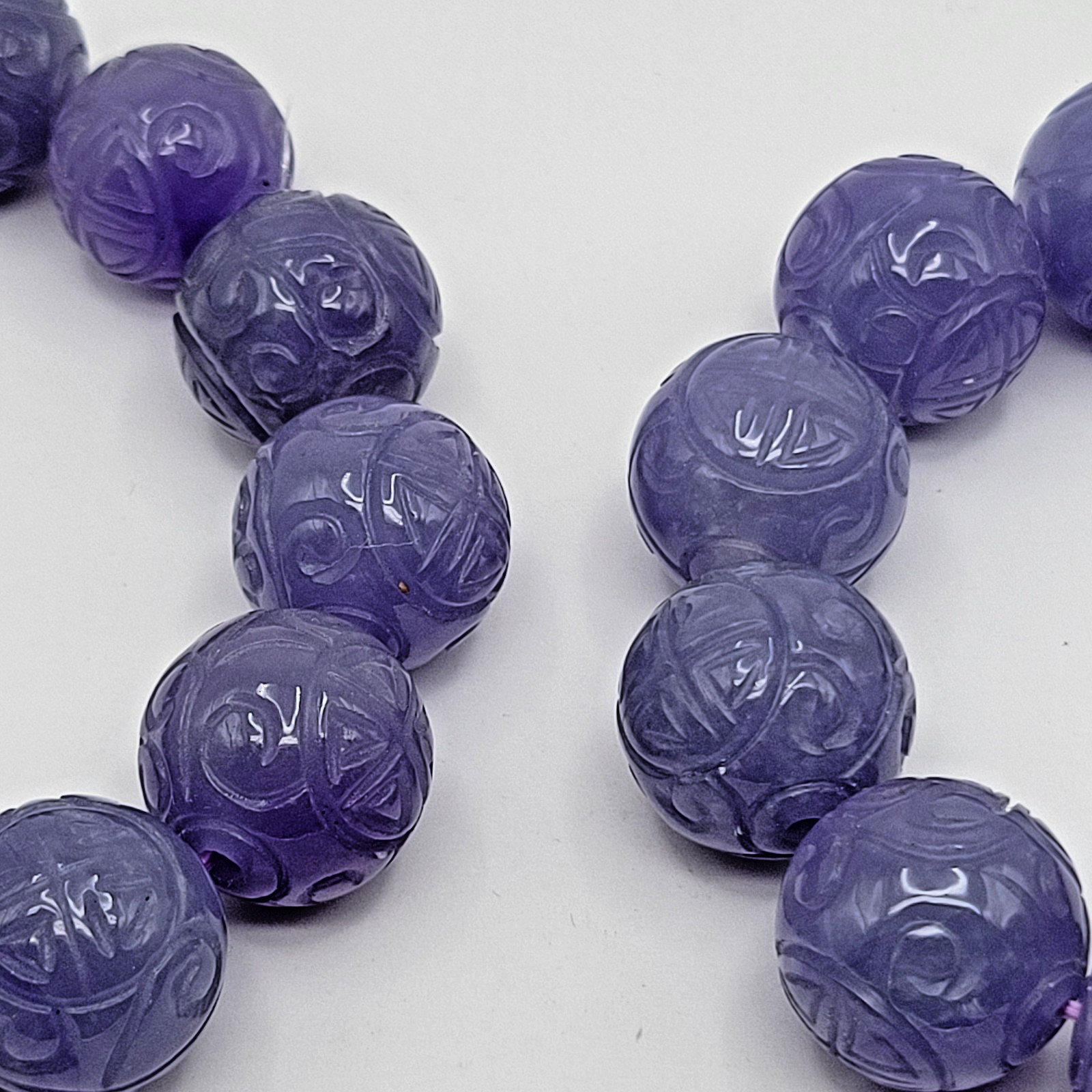 Vintage Estate Pair of Lavender Jade Carved Longevity Bead Bracelets 17.5mm 18mm