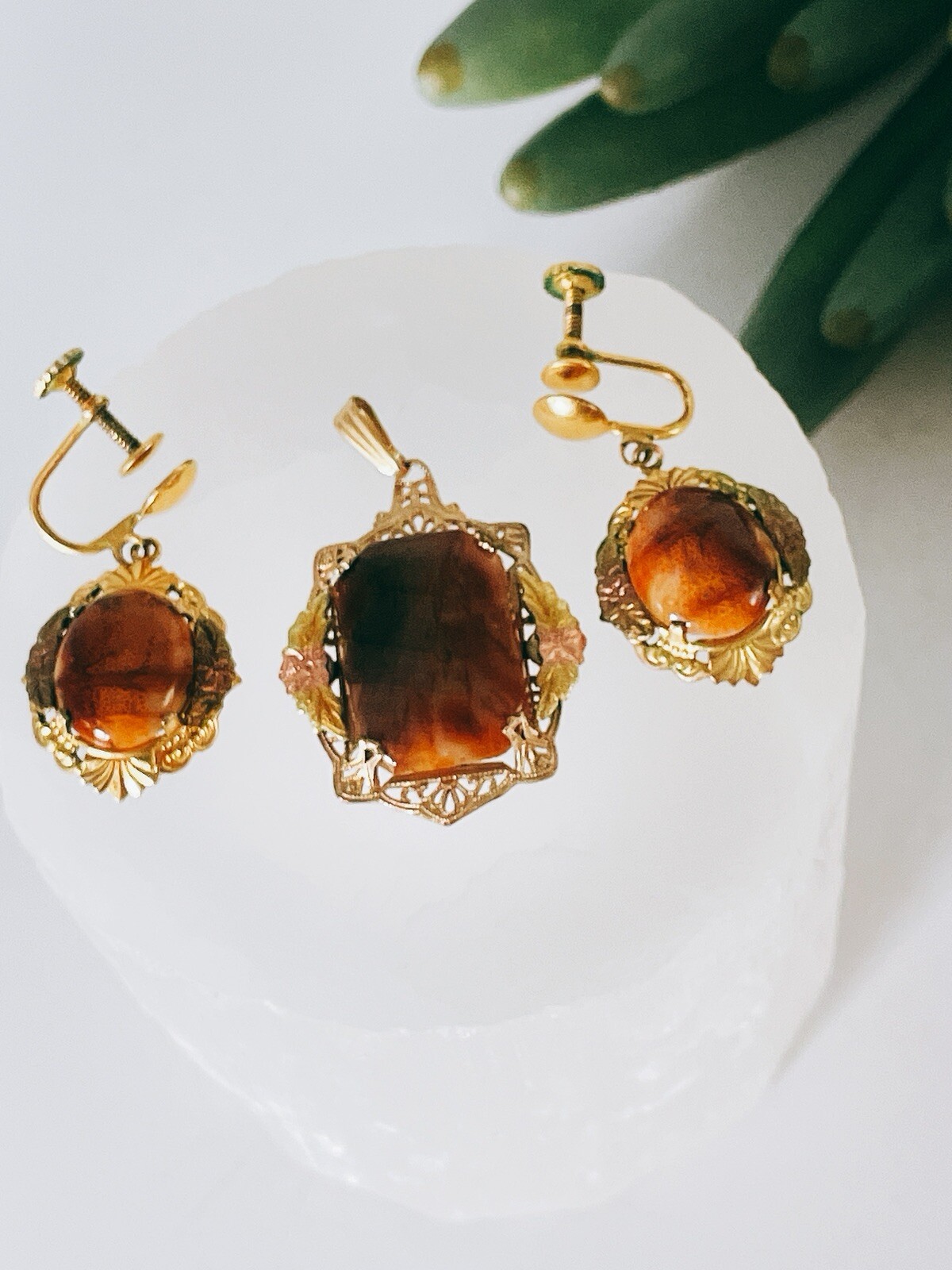 Baltic Honey Amber Gold Filled Pendant & ScrewBack Earrings Set Stunning Vintage